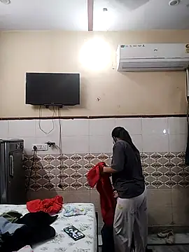 meenu bhabhi547 online show from April 2026 01:45:01 AM