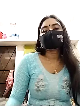 Puja-Rane online show from September 2025 04:47:01 PM