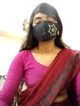 Puja-Rane online show from October 2025 02:11:02 AM