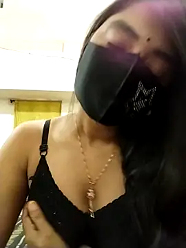 Puja-Rane online show from December 2025 05:06:02 AM