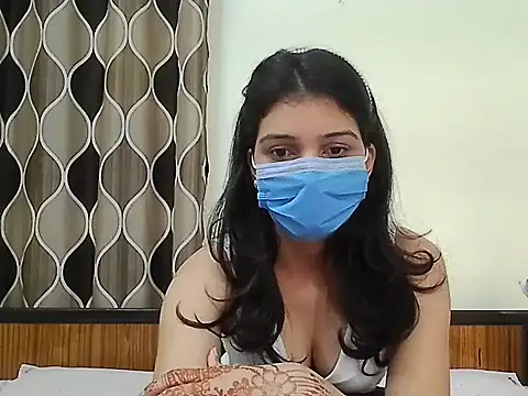 Snapshot of Cute_babydoll099 chatting on October 2025 06:43:02 AM Cute babydoll099 online show from October 2025 06:43:02 AM