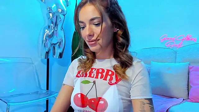 JessicaSky  online show from April 2026 08:28:01 PM