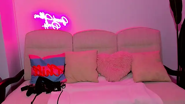 JessicaSky  online show from March 2026 09:04:01 PM