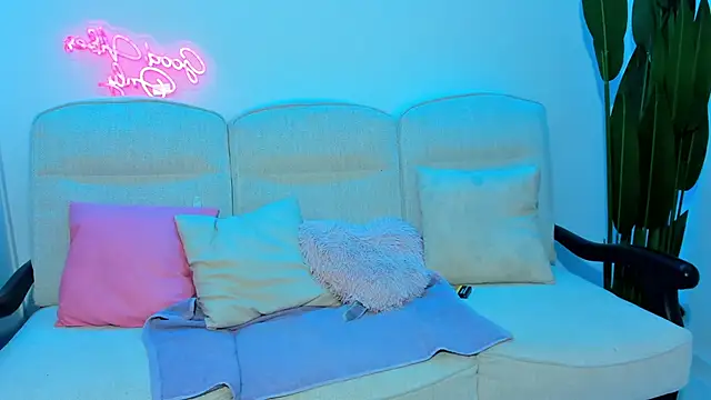 JessicaSky  online show from March 2026 07:37:02 PM