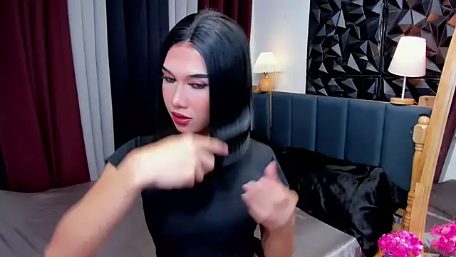 AshCollins online show from November 2025 02:42:02 PM