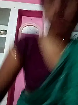 Snapshot of Rupali_hot chatting on May 2026 04:01:02 PM Rupali hot online show from May 2026 04:01:02 PM
