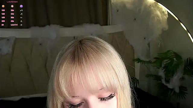 MarciDarugar online show from October 2025 03:08:01 PM