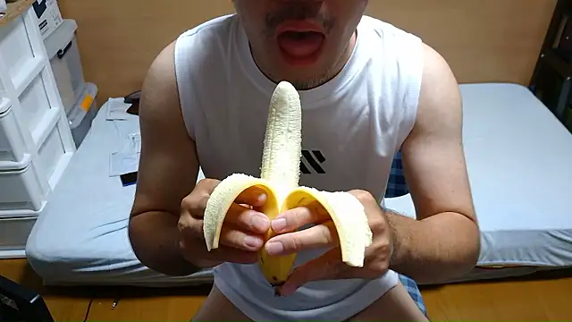erosuke9 online show from October 2025 08:32:02 PM