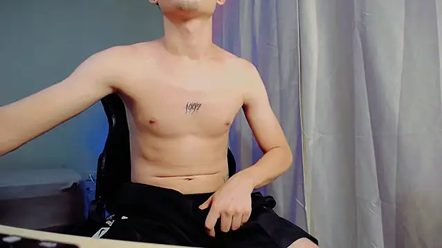 dilan hott  online show from September 2025 09:31:02 PM