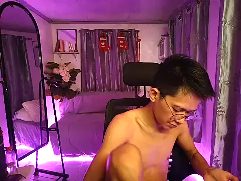 Skinny CumLoader69 online show from November 2025 01:15:02 PM