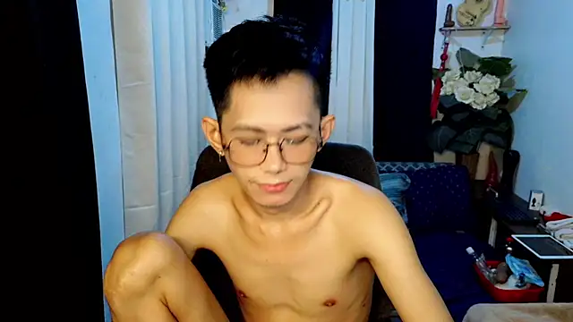 Skinny CumLoader69 online show from February 2026 12:28:01 PM