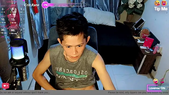 Snapshot of Skinny_CumLoader69 chatting on June 2026 09:07:02 AM Skinny CumLoader69 online show from June 2026 09:07:02 AM