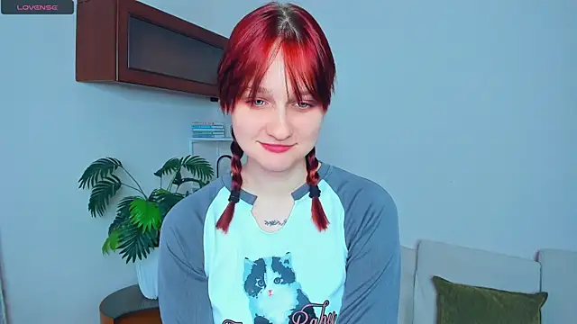 KatyKufel online show from November 2025 06:44:02 PM