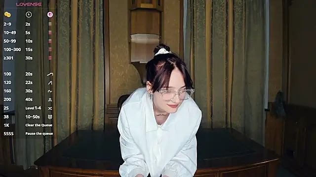 KatyKufel online show from March 2026 07:15:01 PM