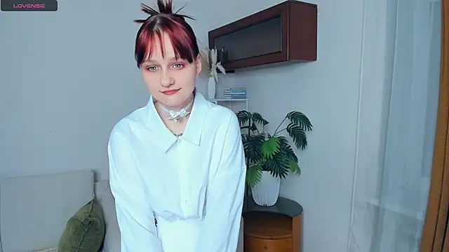 KatyKufel online show from November 2025 06:52:01 PM