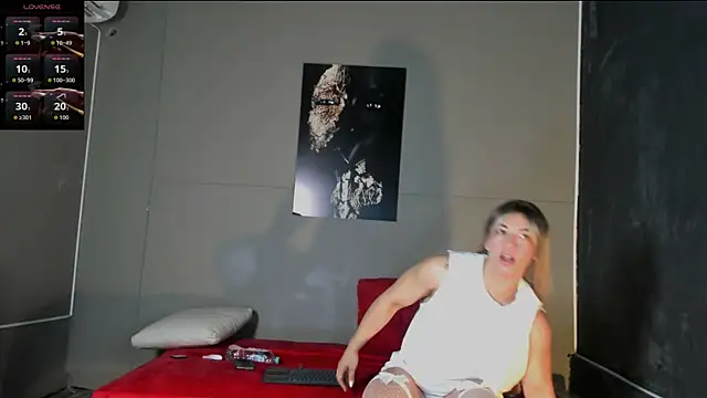 AliceFit 212 online show from April 2026 11:23:02 AM