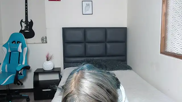 Amnesia  online show from November 2025 01:15:01 PM