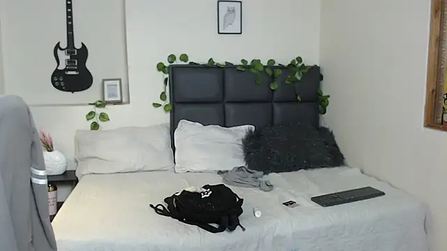 Amnesia  online show from September 2025 12:44:02 PM