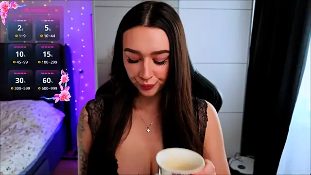 Veronica Larsson online show from February 2026 09:27:02 AM