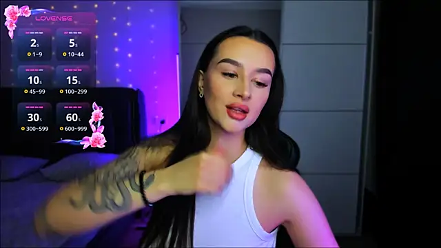 Veronica Larsson online show from December 2025 08:52:01 PM