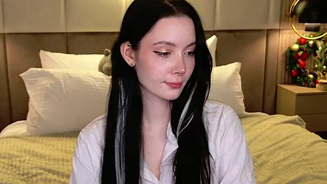 Goldy Stark online show from December 2025 08:55:01 PM