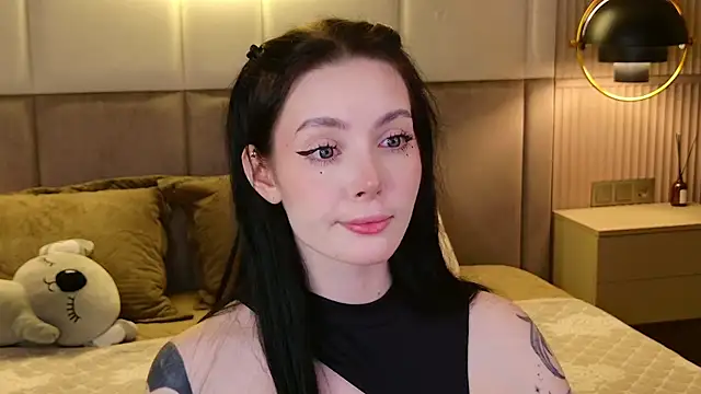 Goldy Stark online show from February 2026 08:42:01 PM