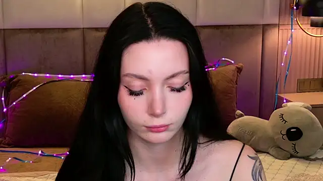 Goldy Stark online show from February 2026 08:39:02 PM