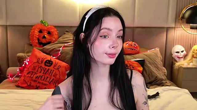 Goldy Stark online show from October 2025 08:49:02 PM