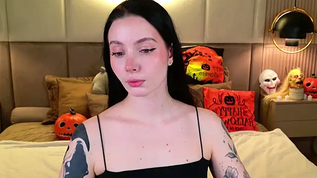 Goldy Stark online show from November 2025 08:36:01 PM