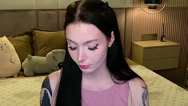 Goldy Stark online show from February 2026 08:50:02 PM