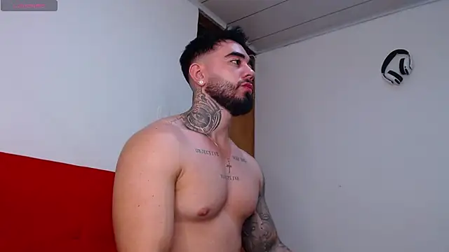 tommyblessd1 online show from October 2025 06:01:02 AM