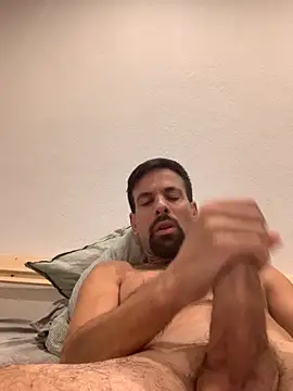 Snapshot of tantrii chatting on October 2025 08:43:02 PM tantrii online show from October 2025 08:43:02 PM