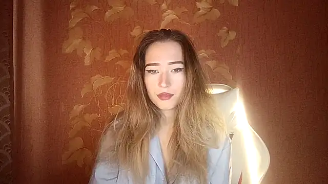 Awora Wolf online show from September 2025 08:28:01 AM