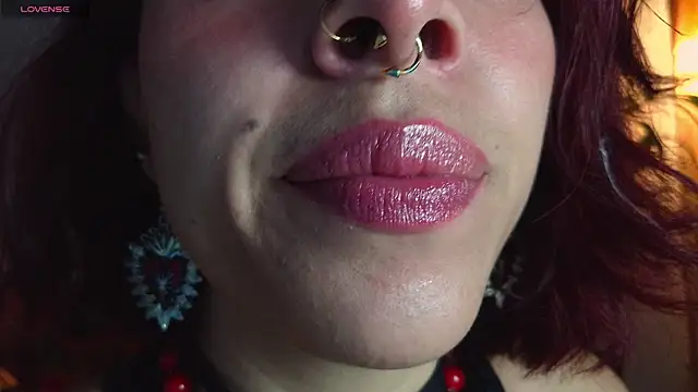 Snapshot of bri_von_dhara__ chatting on July 2026 11:51:01 PM bri von dhara online show from July 2026 11:51:01 PM