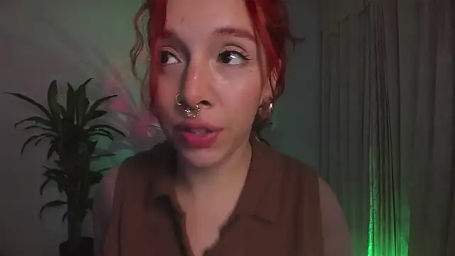 bri von dhara   online show from October 2025 04:37:01 PM