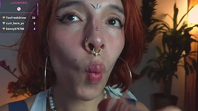 Snapshot of bri_von_dhara__ chatting on June 2026 08:25:02 PM bri von dhara online show from June 2026 08:25:02 PM
