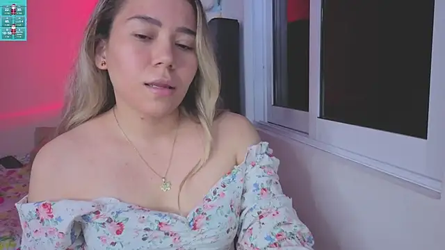 Aiilyn Ds online show from November 2025 05:18:02 AM