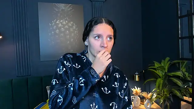 Snapshot of aliceandsia chatting on September 2025 01:41:02 AM aliceandsia online show from September 2025 01:41:02 AM