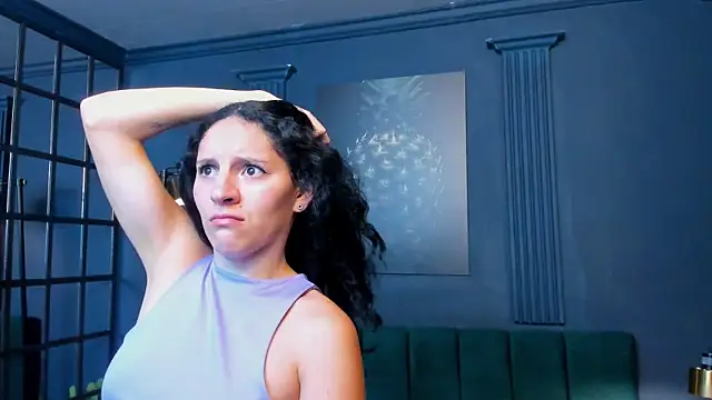 Snapshot of aliceandsia chatting on September 2025 03:00:02 AM aliceandsia online show from September 2025 03:00:02 AM