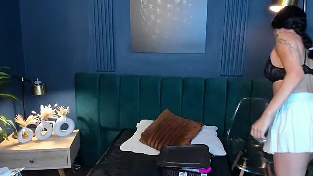 Snapshot of aliceandsia chatting on September 2025 03:06:02 AM aliceandsia online show from September 2025 03:06:02 AM