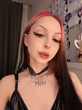 Lina Thornton  online show from March 2026 08:09:02 PM