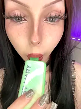 Lina Thornton  online show from October 2025 10:10:02 PM