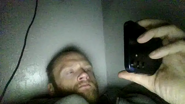 Hurri21 online show from November 2025 10:47:01 PM