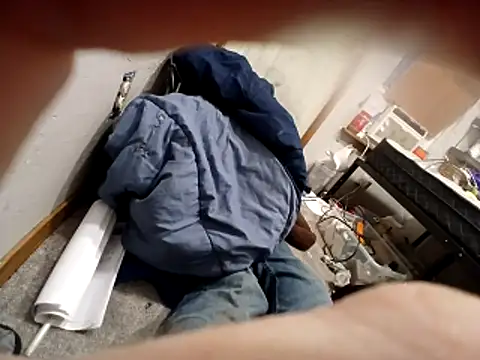 Hurri21 online show from December 2025 05:53:01 AM