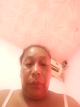 Naomi-Mature online show from November 2025 08:17:01 AM