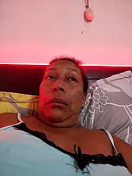 Naomi-Mature online show from December 2025 08:08:01 AM