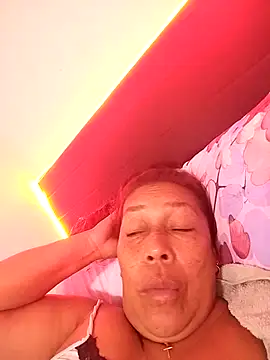 Naomi-Mature online show from January 2026 08:20:02 AM