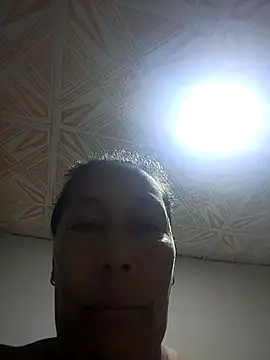 Naomi-Mature online show from October 2025 08:35:01 AM