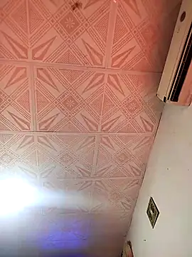 Naomi-Mature online show from October 2025 08:48:02 AM