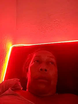 Naomi-Mature online show from March 2026 08:05:02 PM